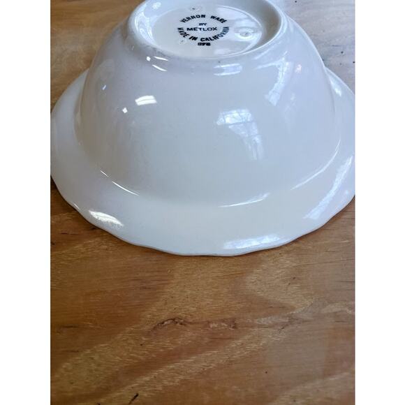 Nasturtium by METLOX POPPYTRAIL VERNON Ware 7" Round Cereal Bowl - Picture 4 of 6